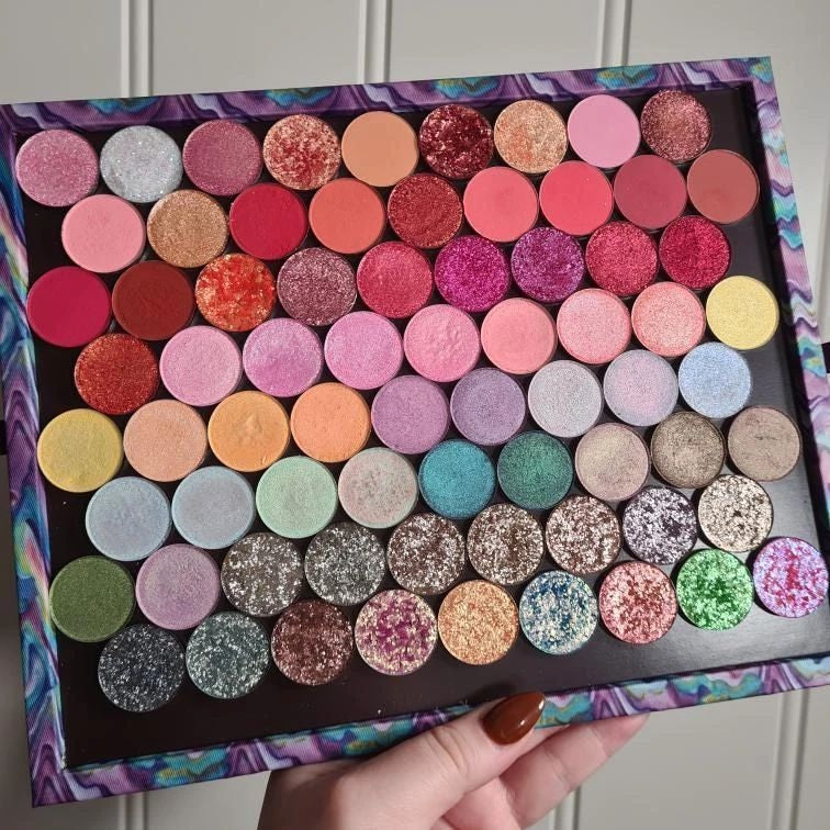 Shadow Keeper Versa 63-77 pan Magnetic Palette